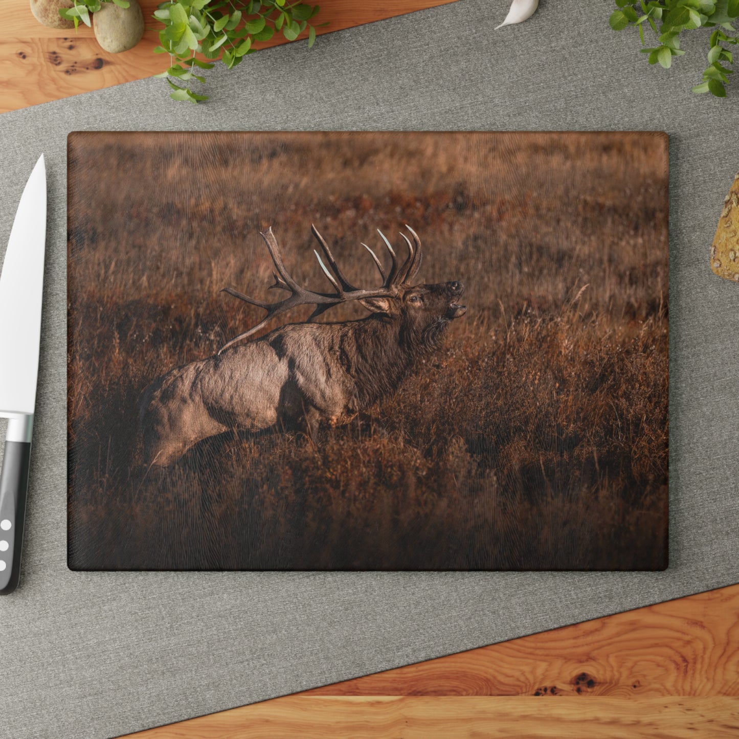 "BUGLE" BULL ELK - CUTTING BOARD