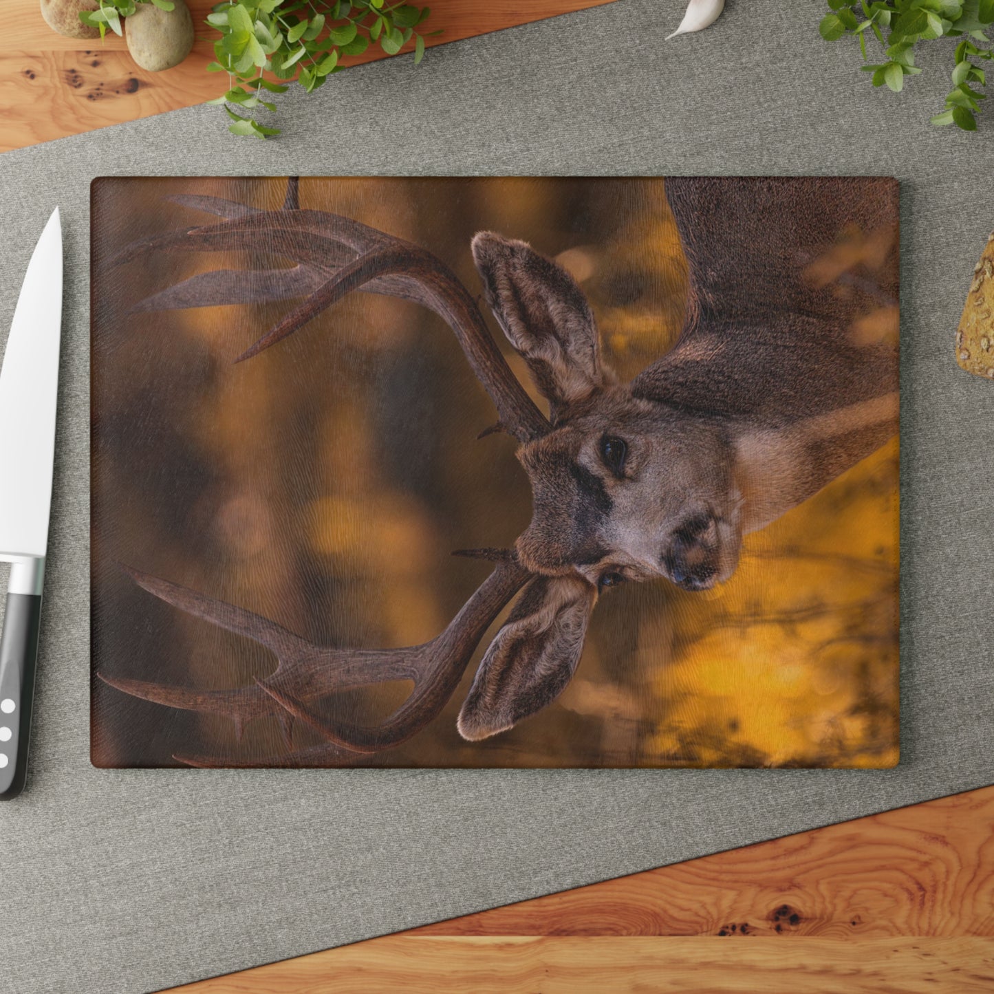 "NOVEMBER GOLD" BUCK MULE DEER - CUTTING BOARD