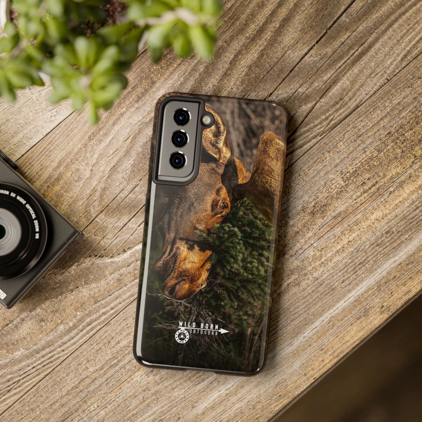 "WILD CONNECTION" PHONE CASE