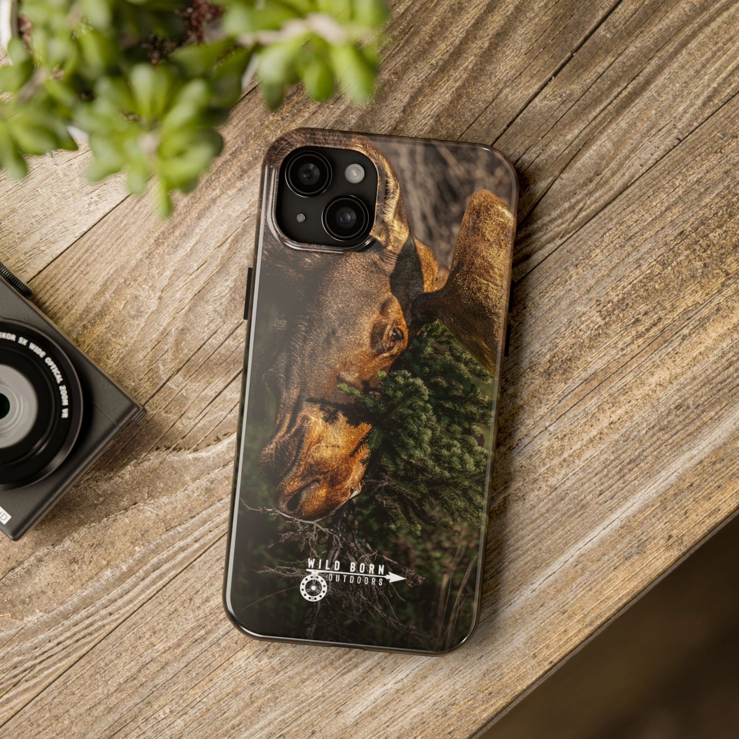 "WILD CONNECTION" PHONE CASE